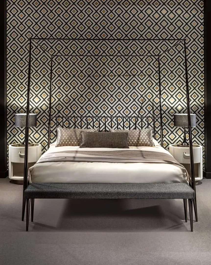 Кровать Urbino baldacchino  Cantori  — купить по цене фабрики