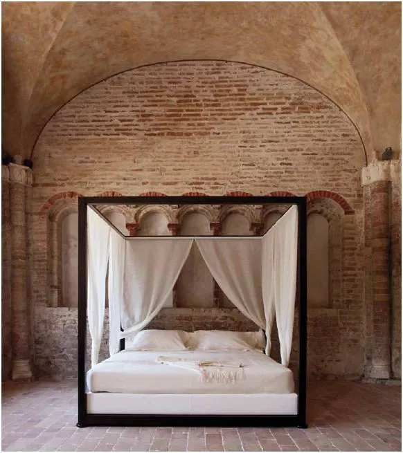 Кровать Ginevra из Италии – купить в интернет магазине