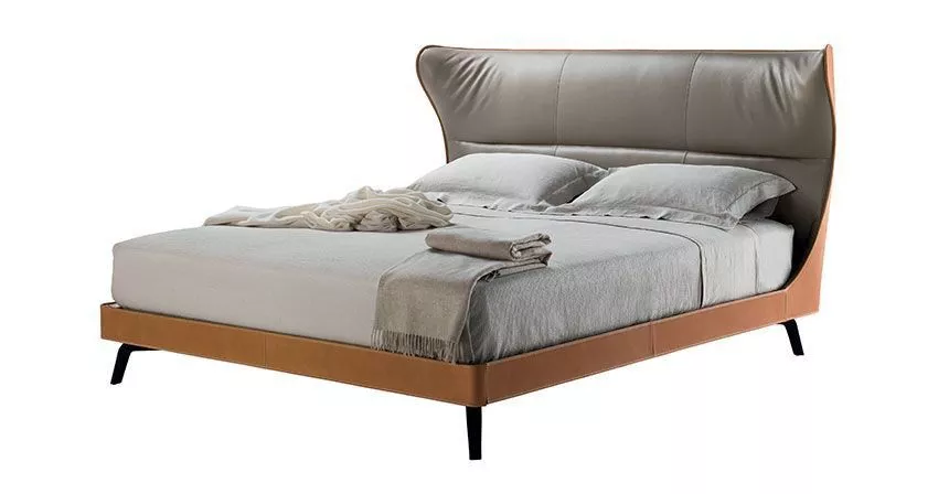 Кровать MAMY BLUE BED Poltrona Frau  — купить по цене фабрики