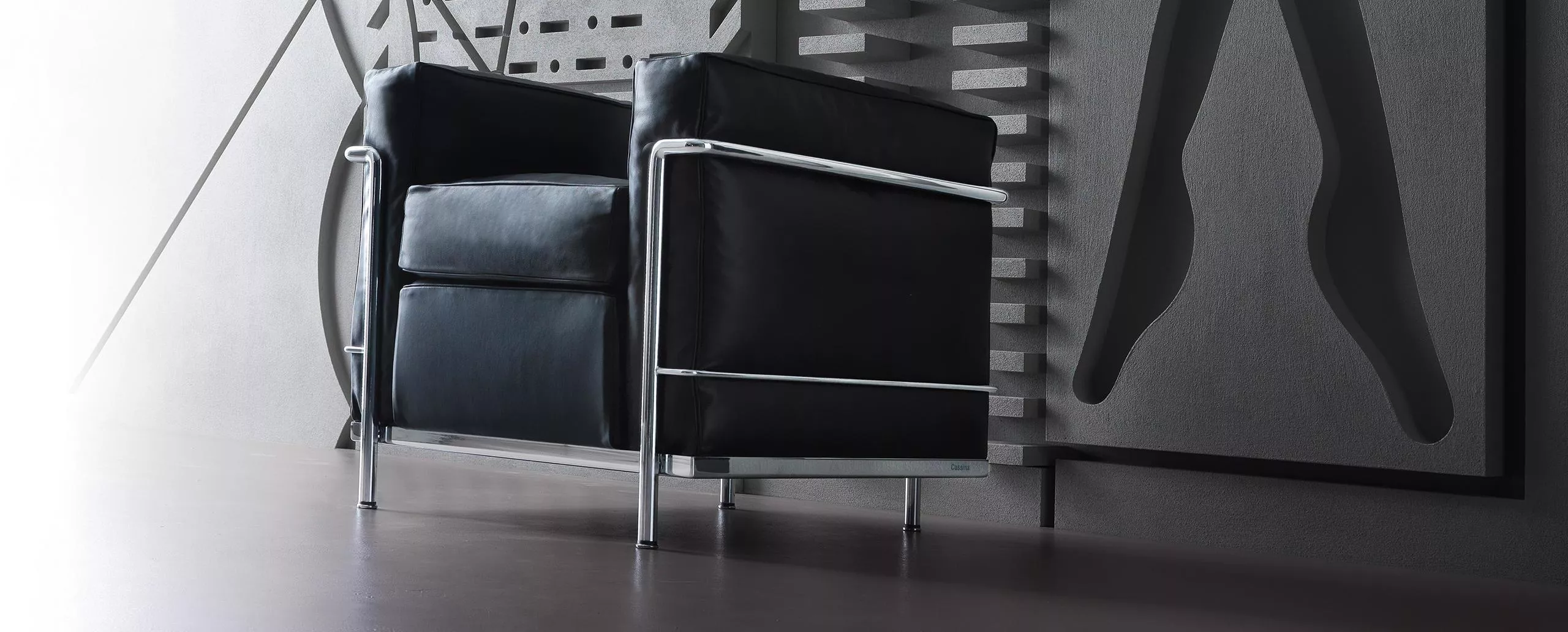 Кресло LC2 Cassina  — купить по цене фабрики