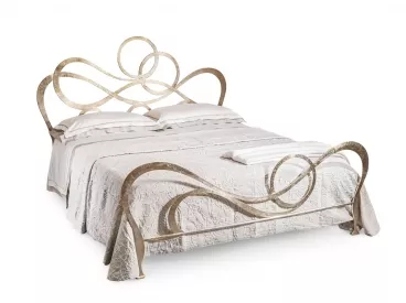 Кровать J'Adore  из Италии – купить в интернет магазине