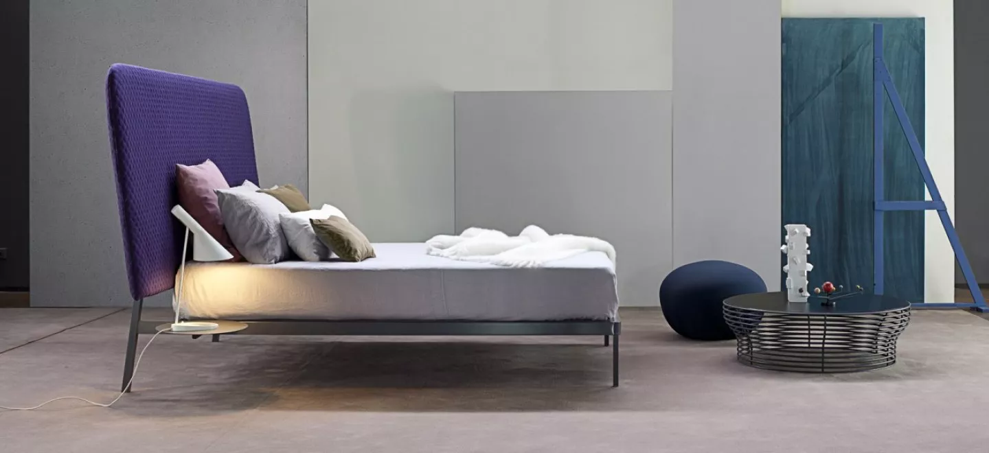Кровать Contrast Bed Bonaldo  — купить по цене фабрики