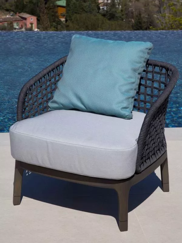Кресло Lungotevere outdoor из Италии – купить в интернет магазине