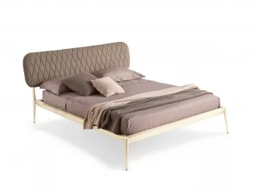 Кровать Urbino trapuntato  из Италии – купить в интернет магазине