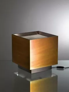 Настольная лампа Light Cube MA 25  из Италии – купить в интернет магазине