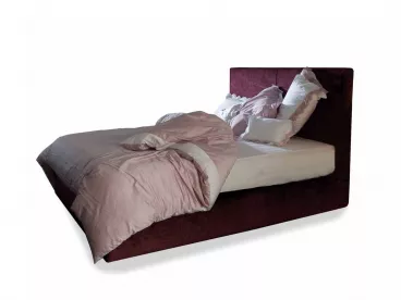 Кровать Soigne  из Италии – купить в интернет магазине