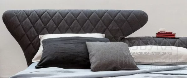 Кровать Lovy bed  Bonaldo  — купить по цене фабрики