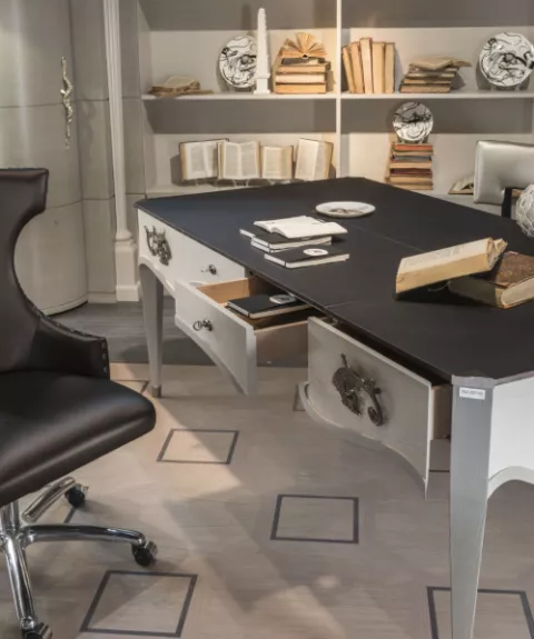 Письменный стол Montmartre 132B  Bizzotto 132B — купить по цене фабрики