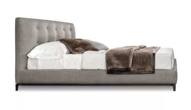 Кровать Andersen Bed "Quilt" Minotti  — купить по цене фабрики
